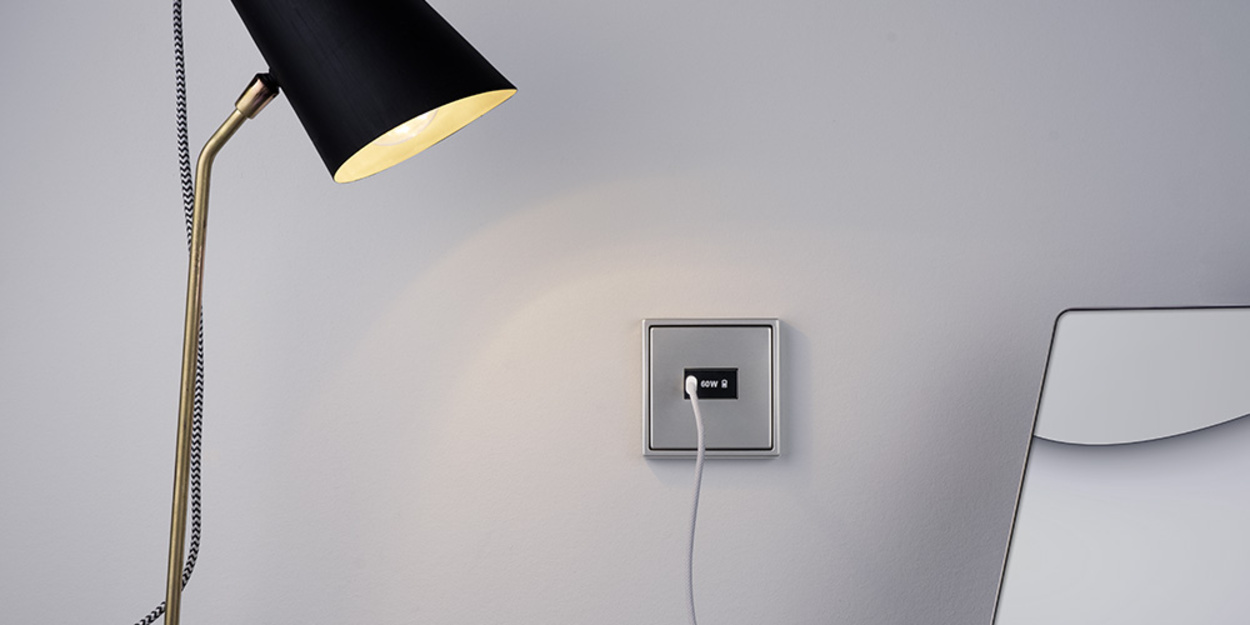 Ladegerät USB PD 60 bei ELGRO GmbH i.L. in Ottobrunn