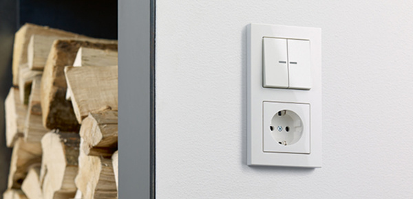 JUNG KNX Taster F 10 bei ELGRO GmbH in Ottobrunn