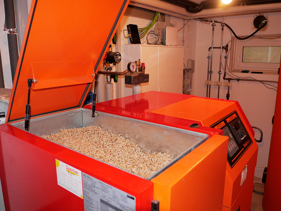 Palletheizung2 bei ELGRO GmbH in Ottobrunn